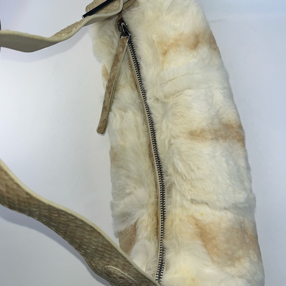NWOT Vintage TOD’S ‘Bamboo’ Rabbit Fur/Python Leather Barrel Bag - Picture 7 of 17